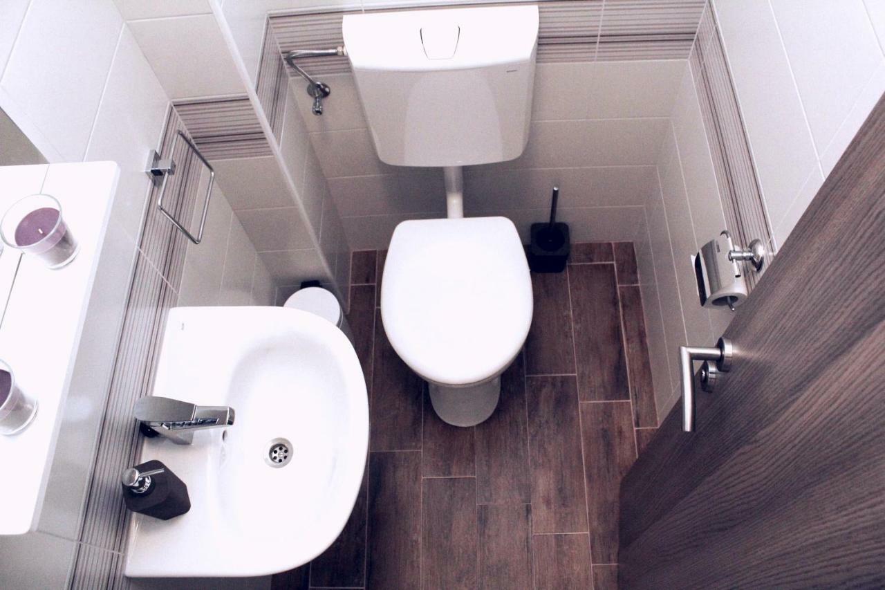 Apartman Dora Sukošan Exterior foto